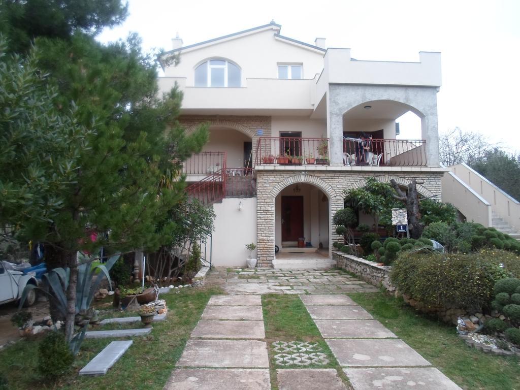 Apartments Davor Jadrtovac Ngoại thất bức ảnh